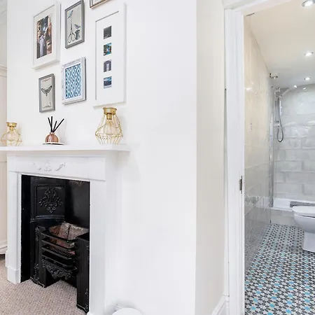 Luxury Victorian Town House - With Parking. Villa York Exterior photo