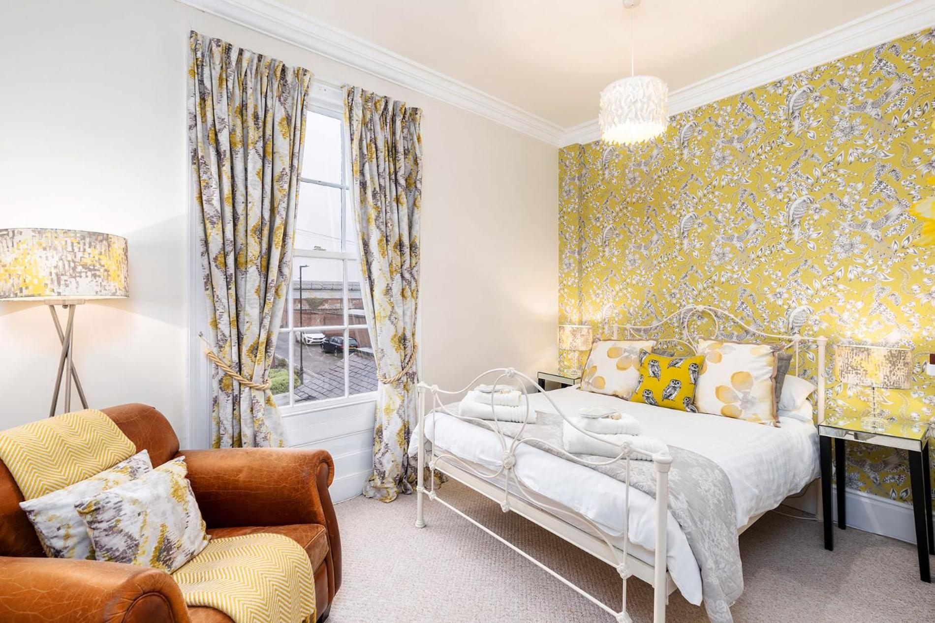 Holiday home Luxury Victorian Town House - With Parking. York